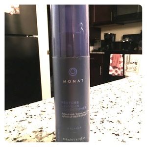 Monat leave in conditioner